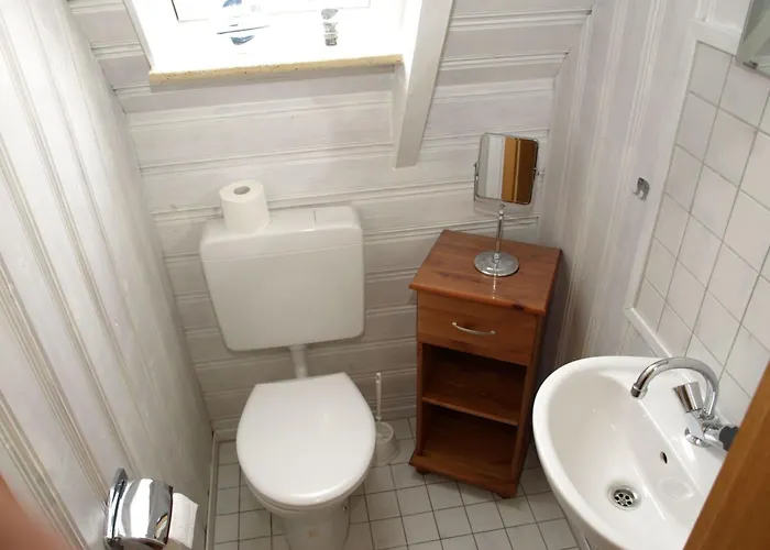 Mit Terrasse- Grill Und Garten By Interhome Feriehus Dorumer Neufeld